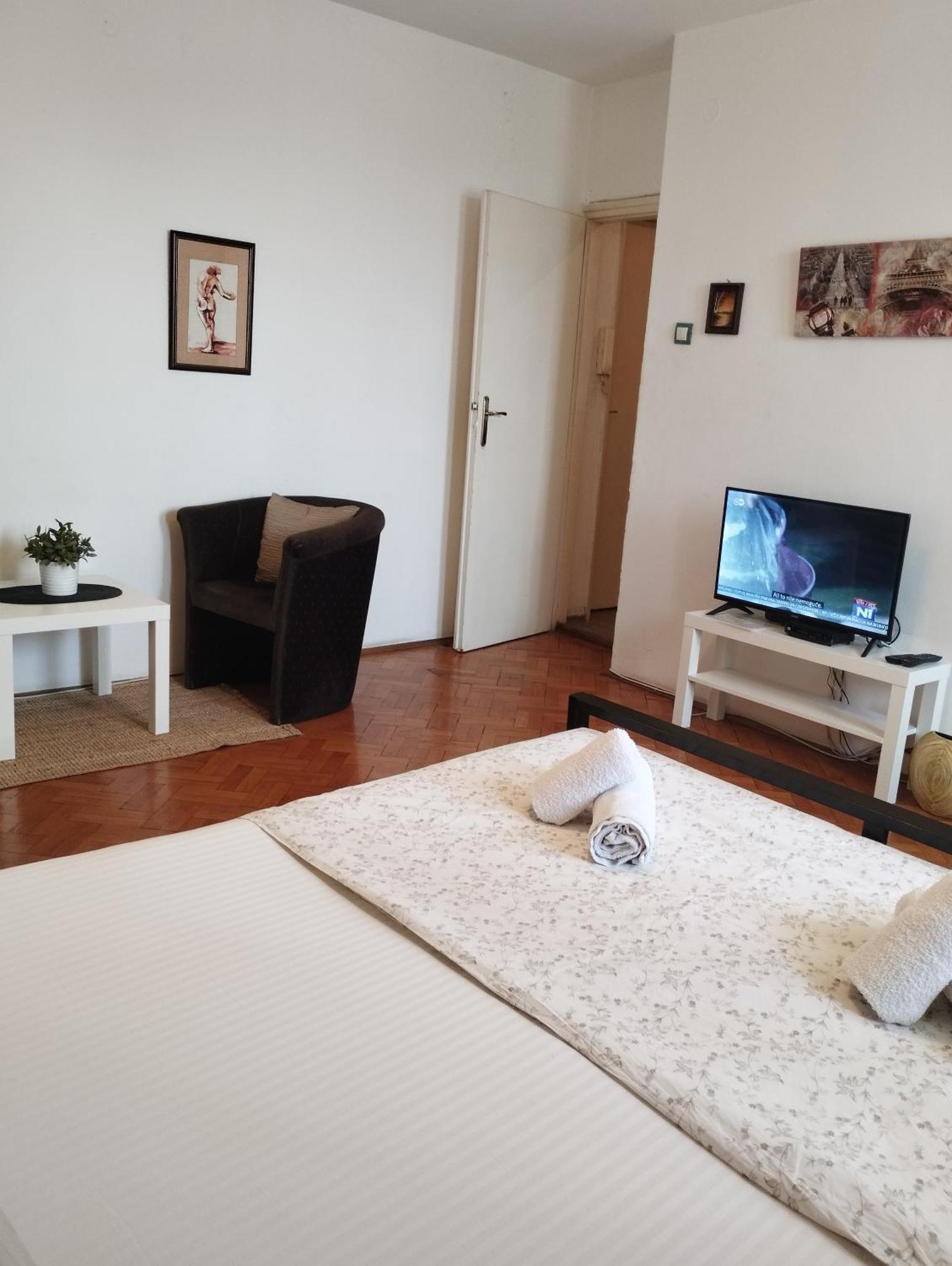 Apartman Centar Beograd Ngoại thất bức ảnh